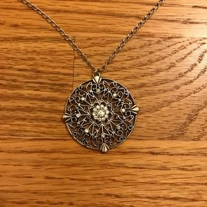 Silver medallion necklace